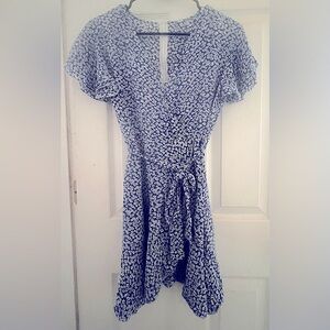 Women’s dress. Blue and white, small flowers. Tie at waste. SHEIN, size L. New.